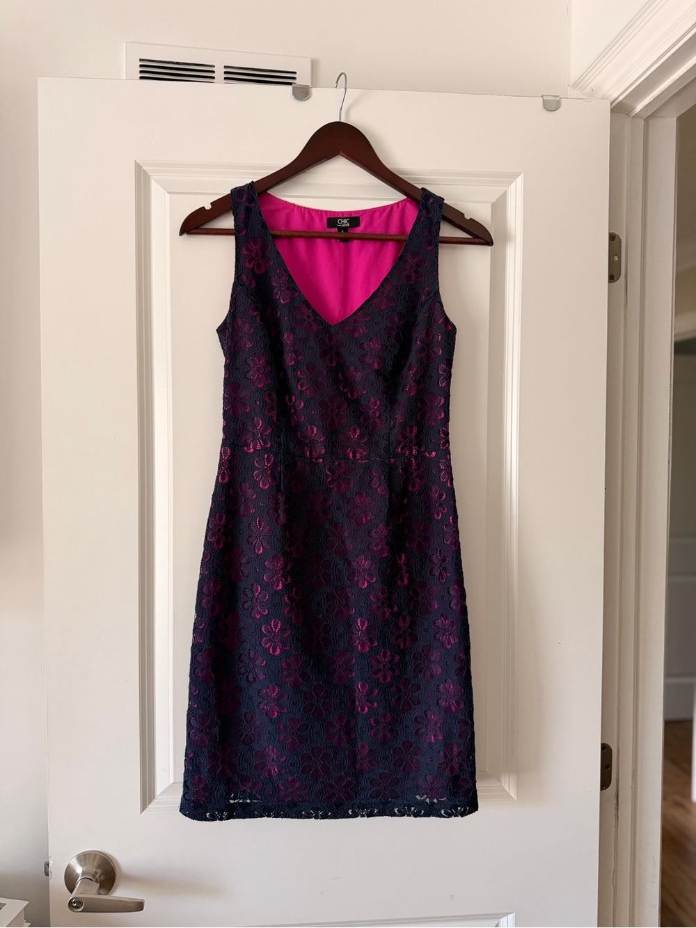 Lace Floral Sheath Dress with Fuchsia Lining